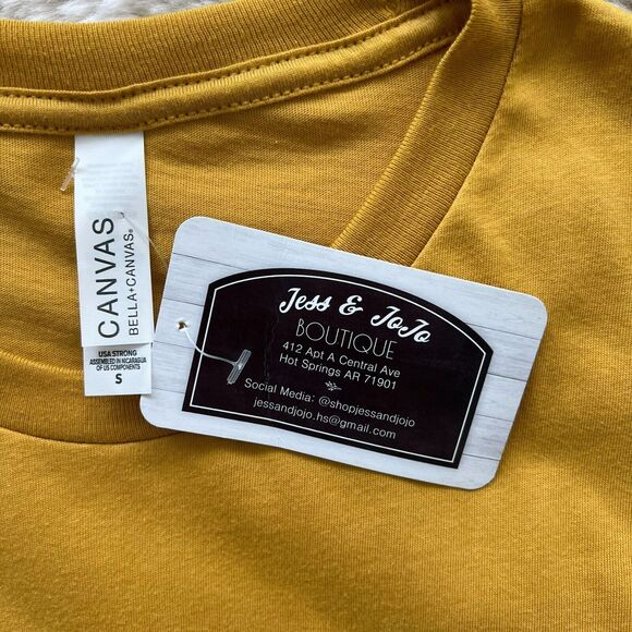 NWT Yellowstone Beth Dutton Trailer Park Tornado Bella Canvas Soft T-Shirt - Picture 6 of 9